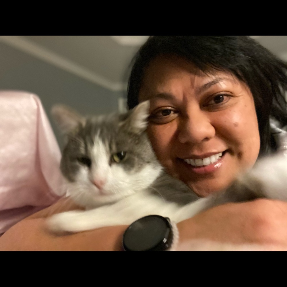 Meet your Posher, Leen